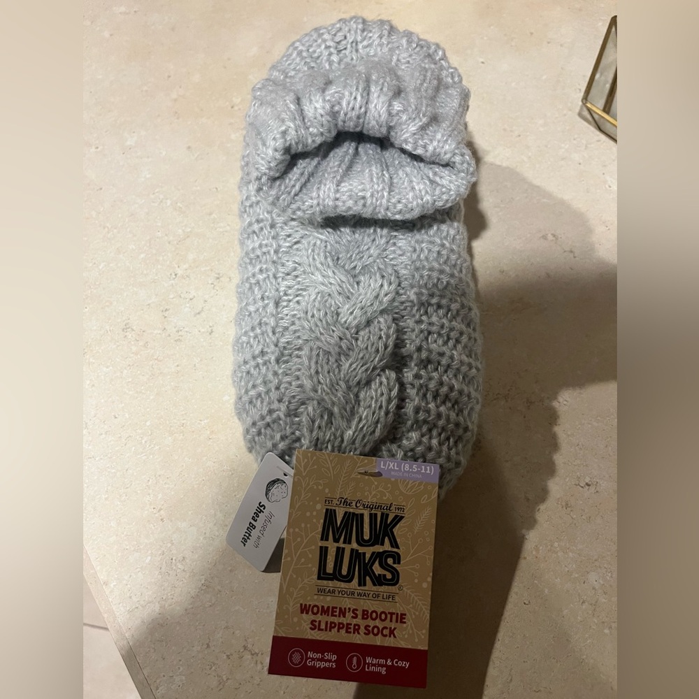 Muk Luks Women's Gray Slipper Socks
